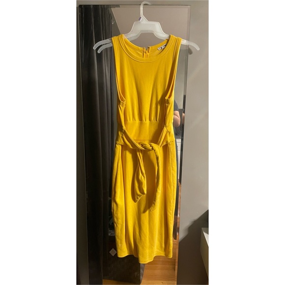 Yellow Middi Dress - Picture 1 of 1